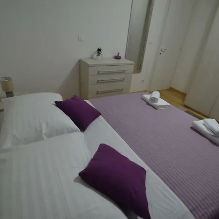 Apartament Damjan