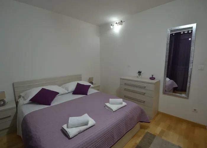 Damjan Apartament *