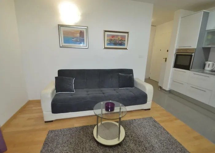 Apartament Damjan