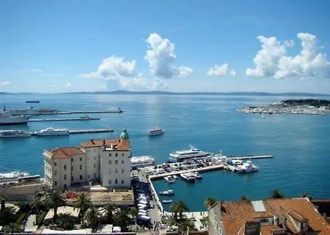 Apartament Damjan